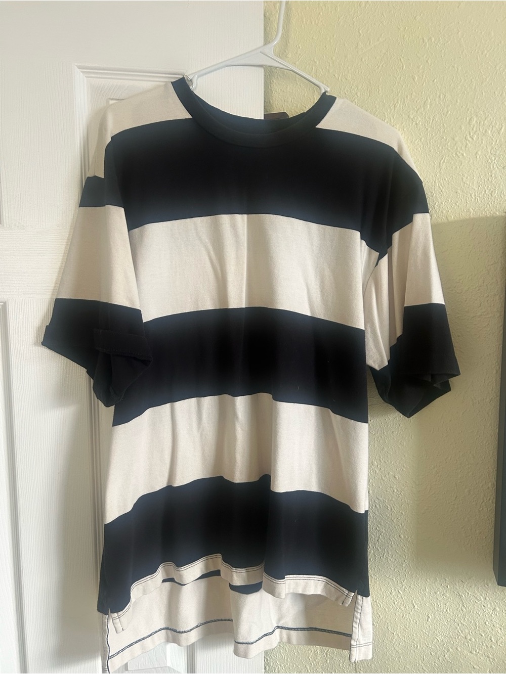 Relaxed Black and White Horizontal Stripe Short Sleeve Tee